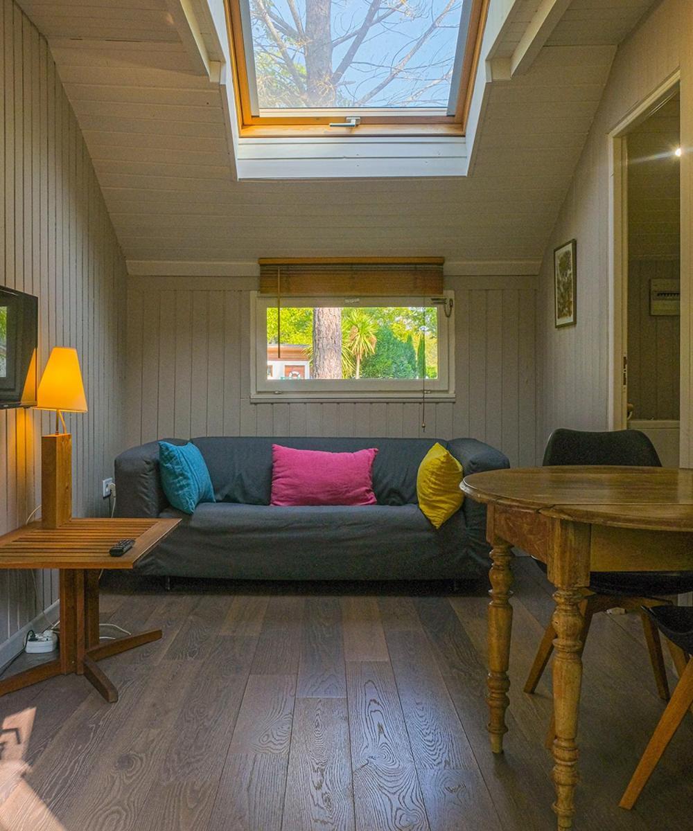 Le Cabanon Villa Le Thor Exteriör bild
